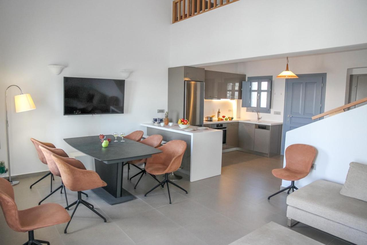 Luxe Maroussi Villas 피르고스 외부 사진