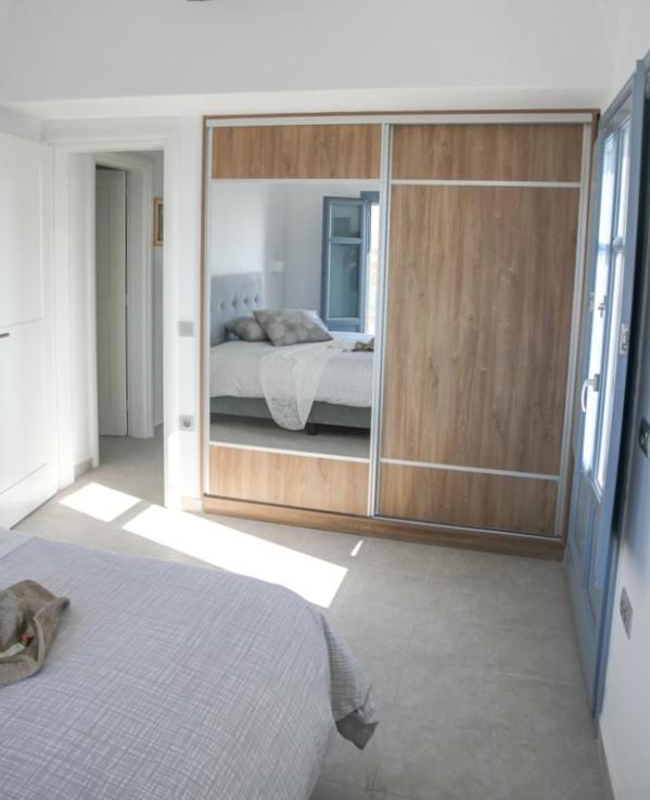Luxe Maroussi Villas 피르고스 외부 사진