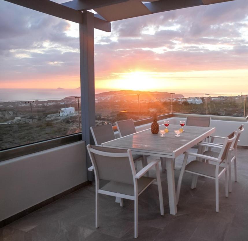 Luxe Maroussi Villas 피르고스 외부 사진