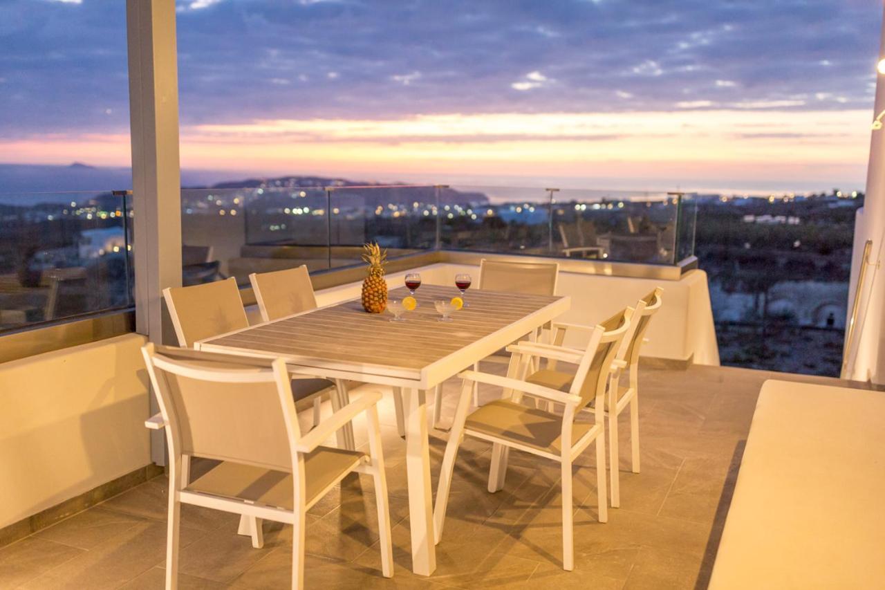 Luxe Maroussi Villas 피르고스 외부 사진